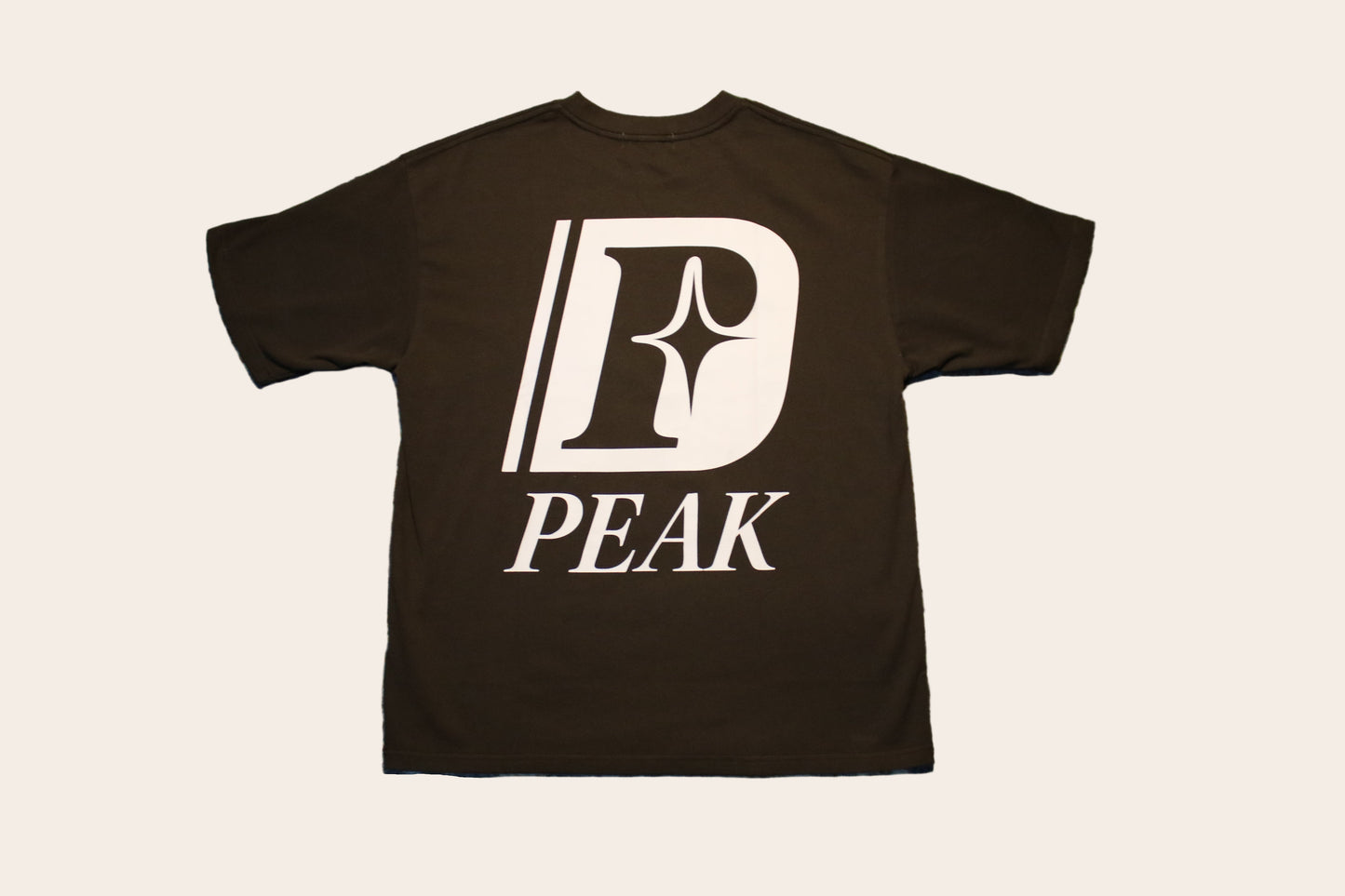 'Peak Insignia' Heavy Tee | Dark Brown