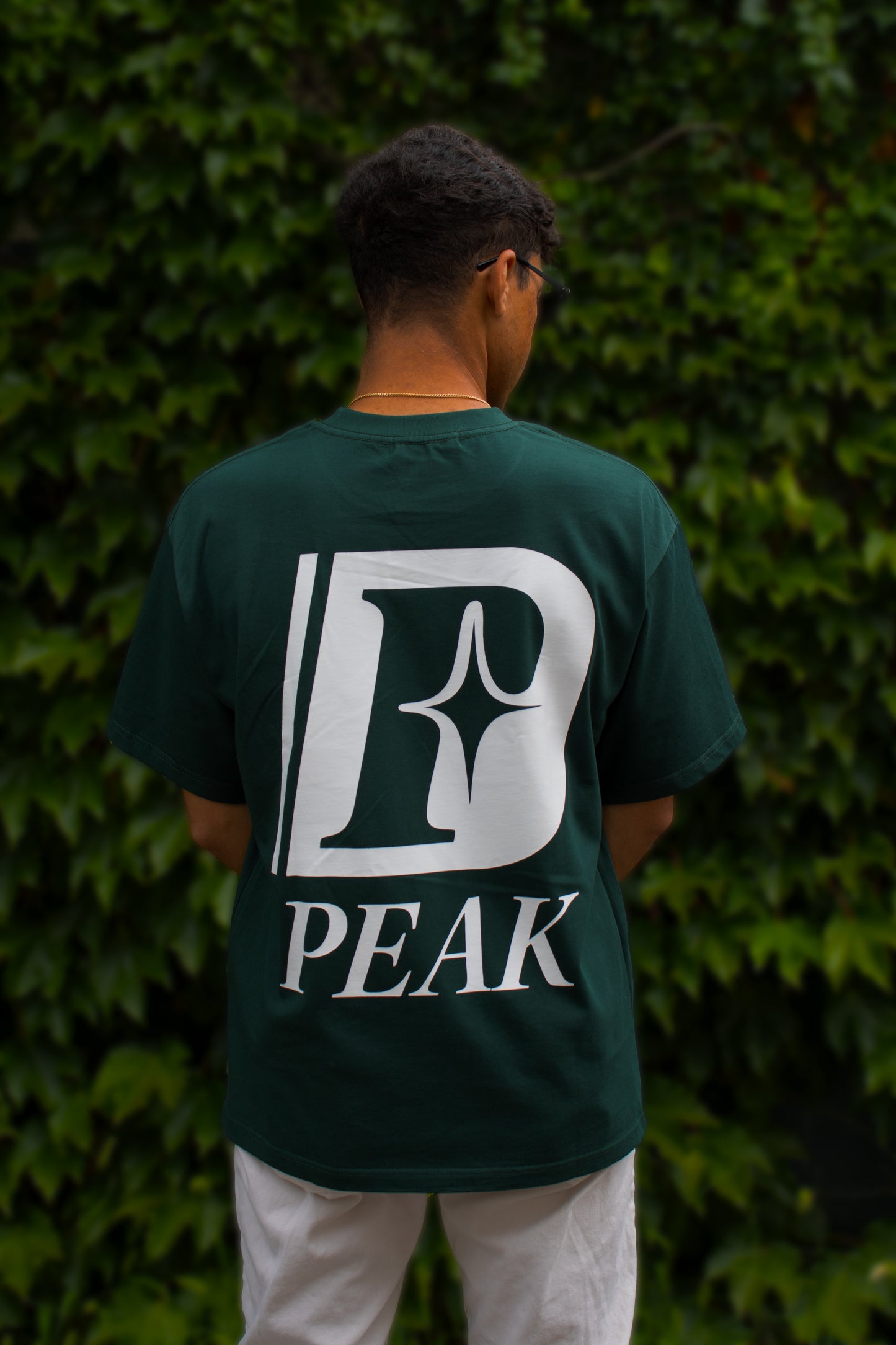 'Peak Insignia' Heavy Tee | Dark Green